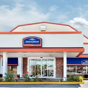 Howard Johnson By Wyndham Burlington